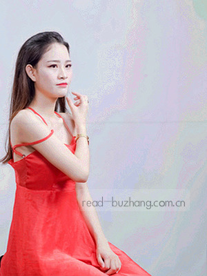 《离婚后她惊艳了全球》小说封面，豪门世家题材